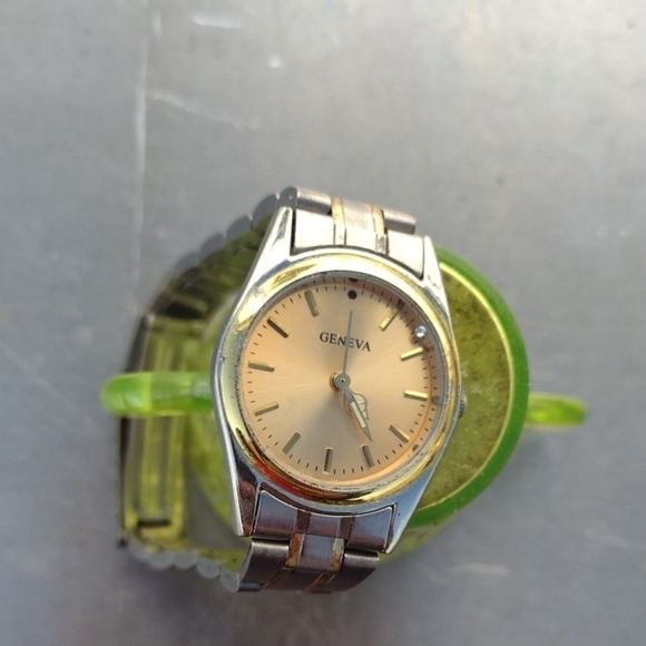 2 for $20😊Geneva Silver and Gold Watch - Picture 1 of 2
